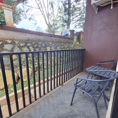 Urbanview Hotel Inkoppabri Cisarua Puncak ภายนอก รูปภาพ