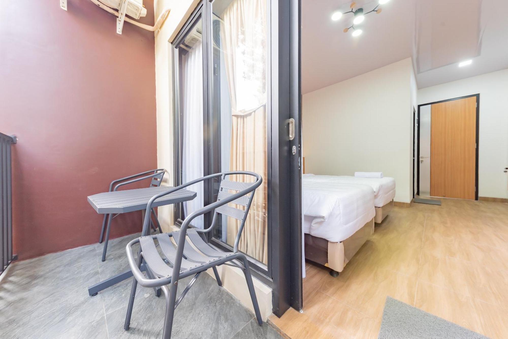 Urbanview Hotel Inkoppabri Cisarua Puncak ภายนอก รูปภาพ