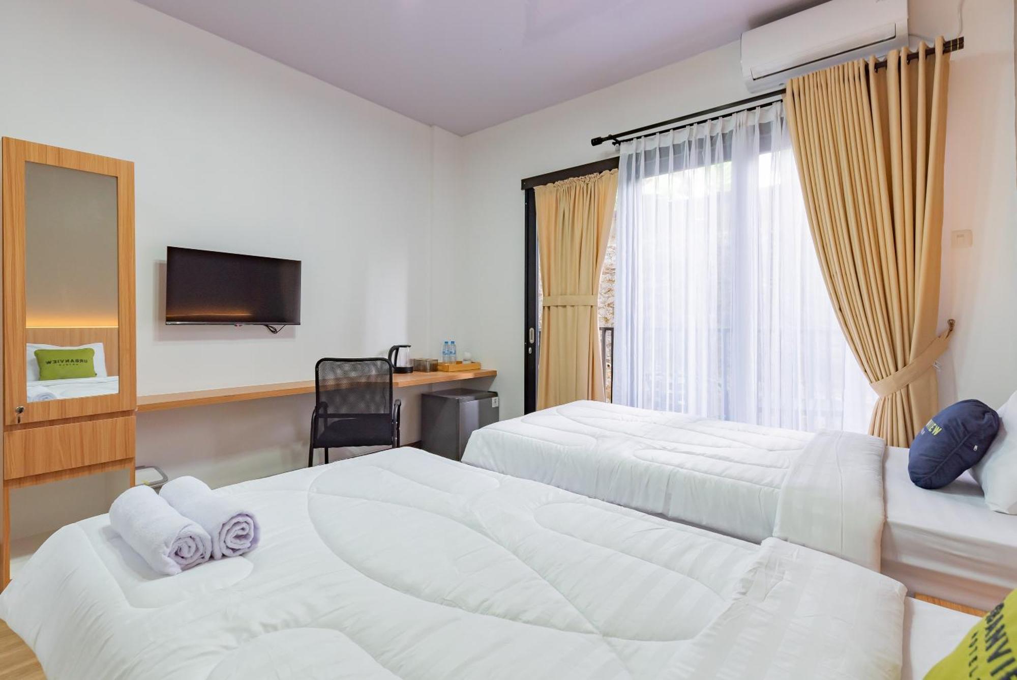 Urbanview Hotel Inkoppabri Cisarua Puncak ภายนอก รูปภาพ