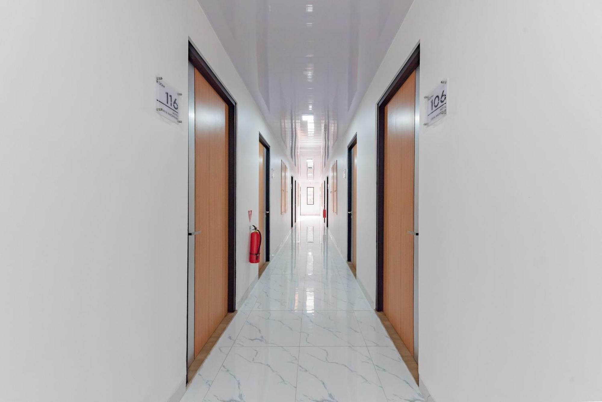 Urbanview Hotel Inkoppabri Cisarua Puncak ภายนอก รูปภาพ