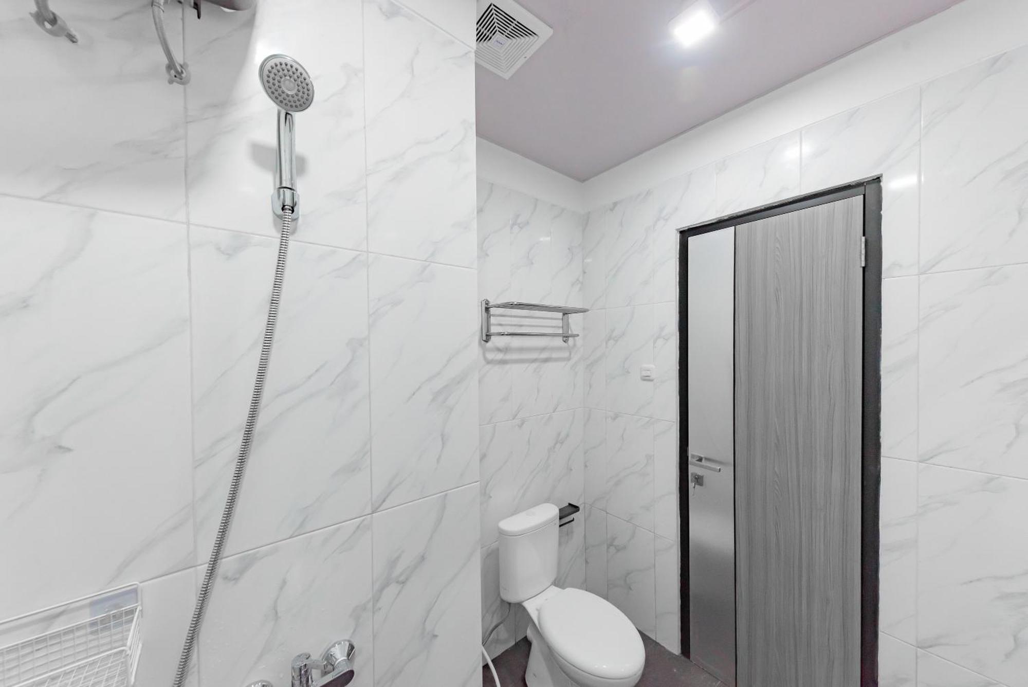 Urbanview Hotel Inkoppabri Cisarua Puncak ภายนอก รูปภาพ