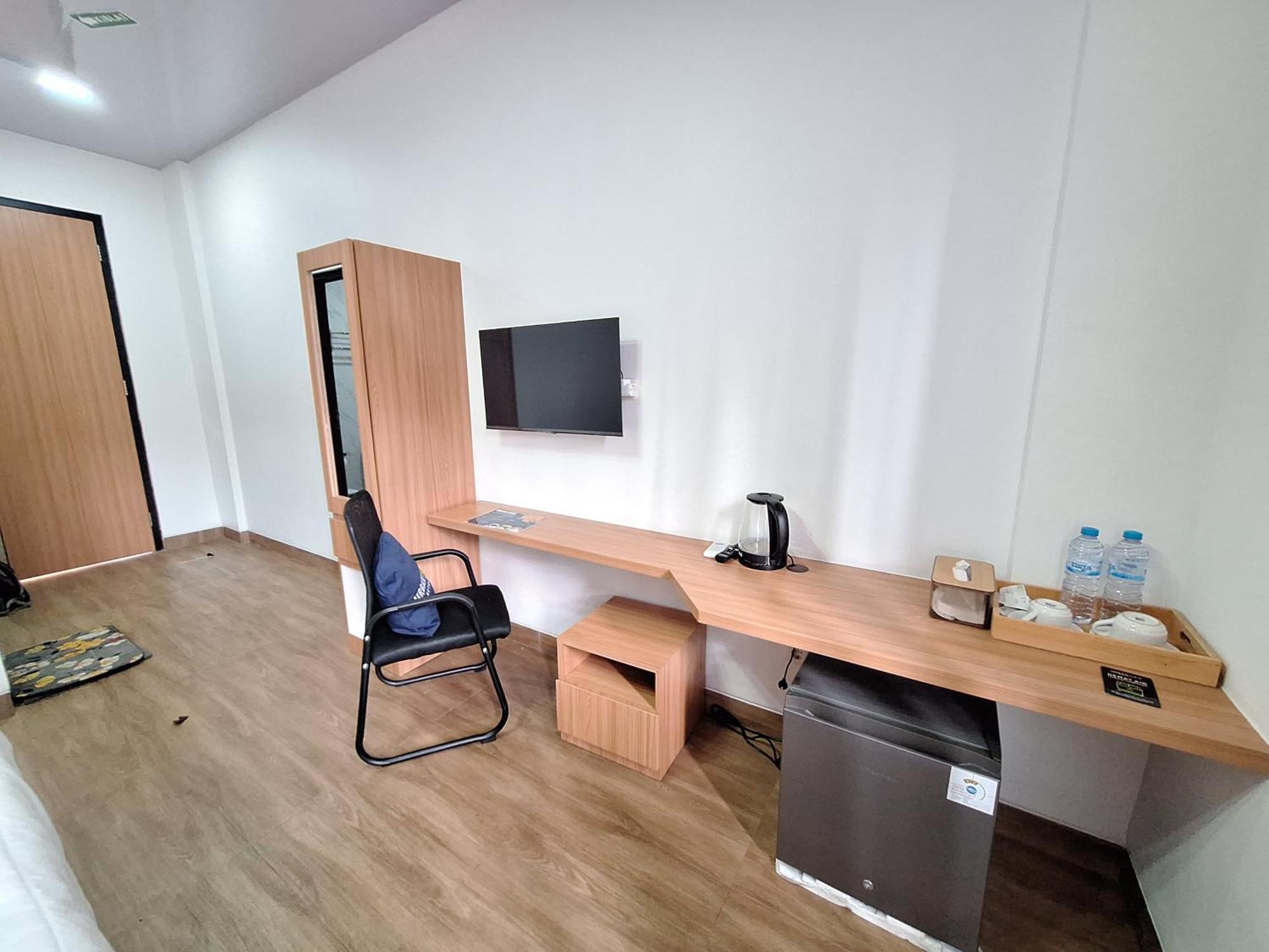 Urbanview Hotel Inkoppabri Cisarua Puncak ภายนอก รูปภาพ