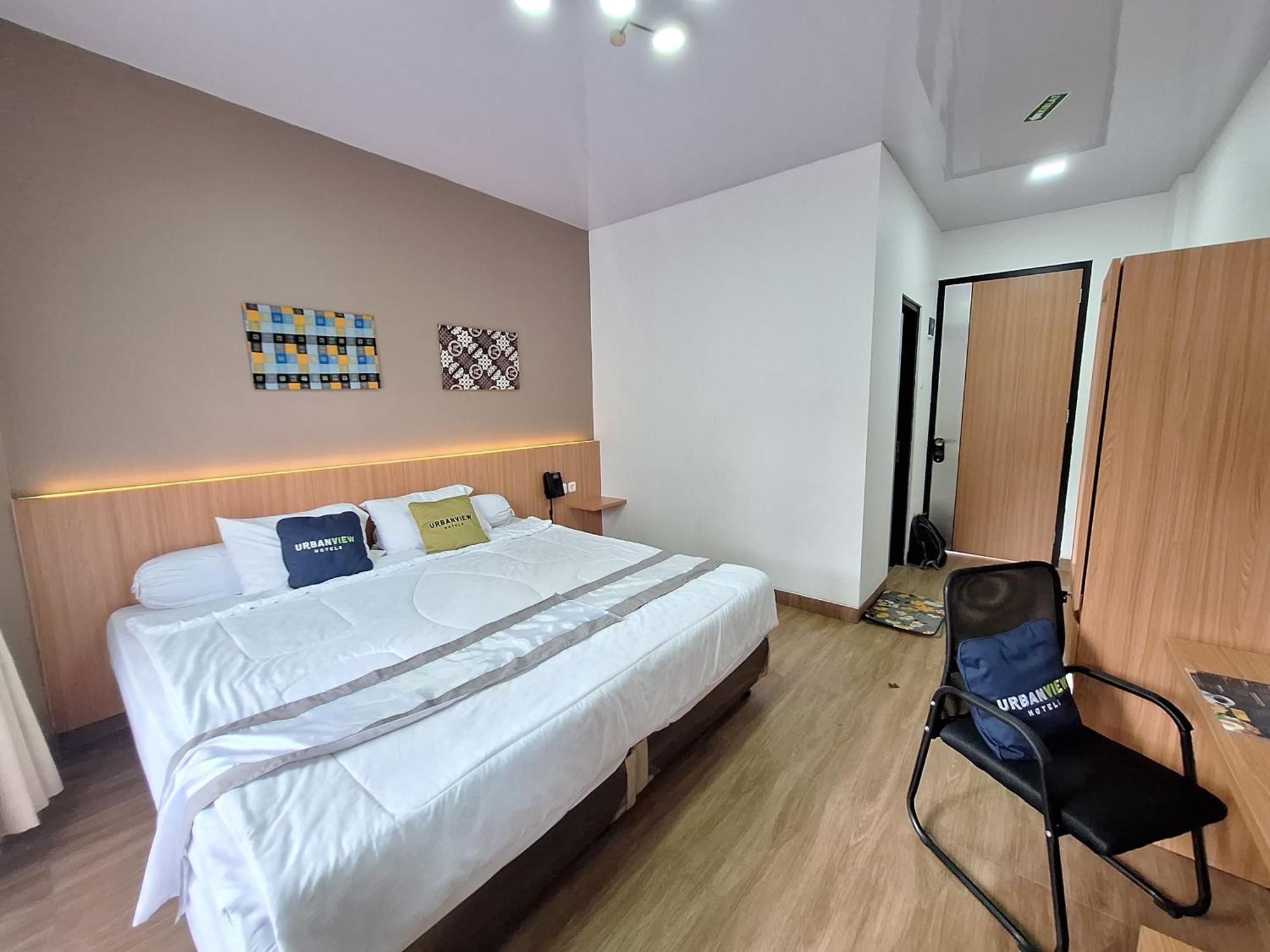 Urbanview Hotel Inkoppabri Cisarua Puncak ภายนอก รูปภาพ